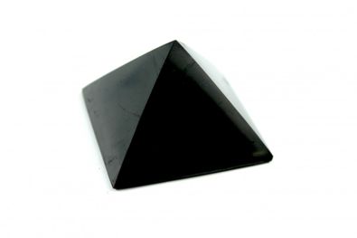 Šungit pyramída 6 cm